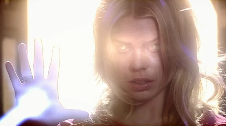 Rose Tyler (Billie Piper) fires an energy blast from her hand in Doctor Who (2005)