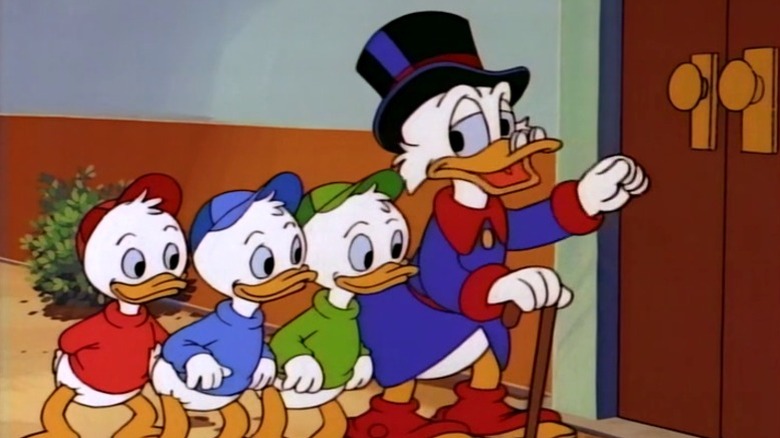Scrooge knocking on a door while Huey, Dewey and Louie stand next to him on DuckTales S1E8