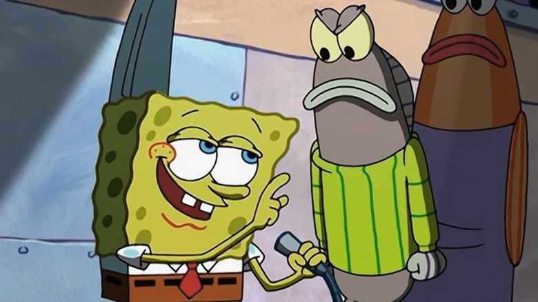 SpongeBob SquarePants (Tom Kenny) speaks to disgruntled fish in SpongeBob SquarePants