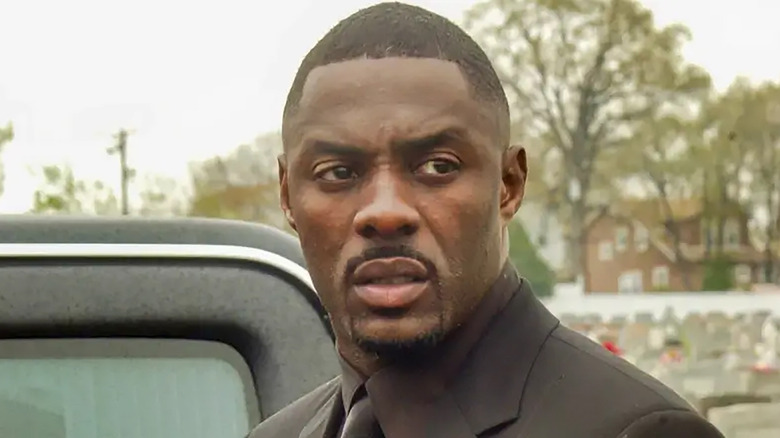 Idris Elba as Stringer Bell looks concerned on The Wire
