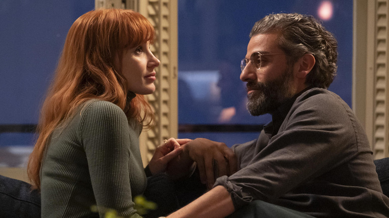Jessica Chastain and Oscar Isaac as Mira and Jonathan sitting together in "Scenes from a Marriage."