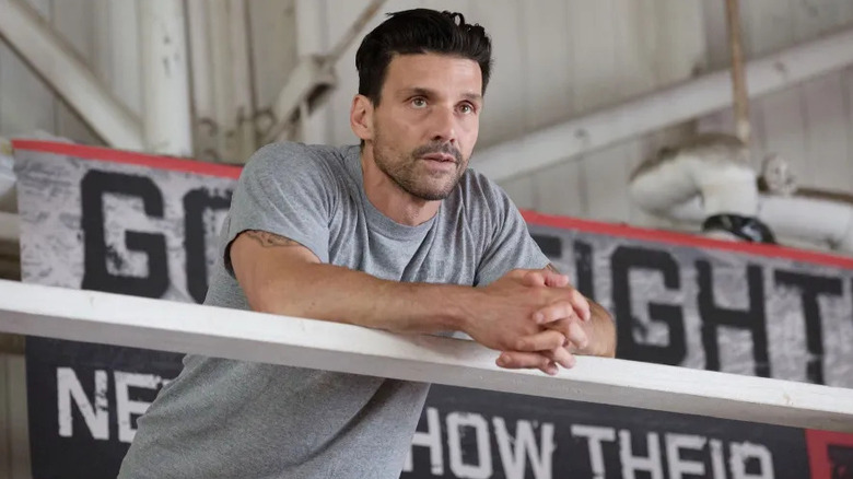 Alvey Kulina (Frank Grillo) leans on a ringside rope in Kingdom (2014)