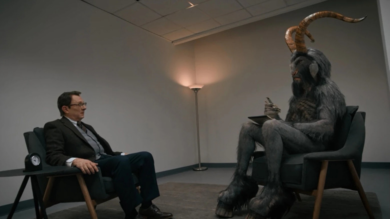 Leland (Michael Emerson) speaking to a devil therapist on "Evil."