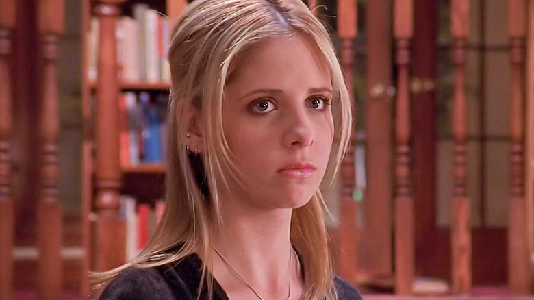 Sarah Michelle Gellar as Buffy looks serious in Buffy the Vampire Slayer