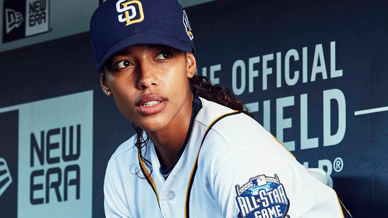 Ginny (Kylie Bunbury) preps to play in Pitch