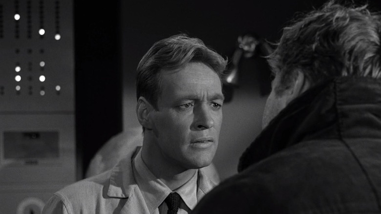 Professor Manion (Russell Johnson) speaks with Joe Caswell (Albert Salmi) in The Twilight Zone (1959)