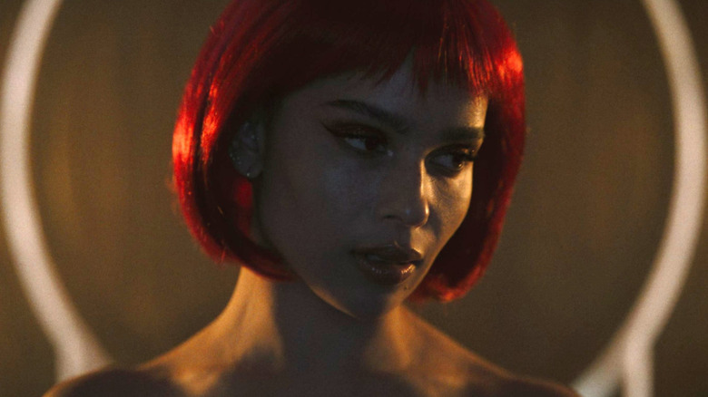 Zoë Kravitz's Selina Kyle looking to the side in The Batman