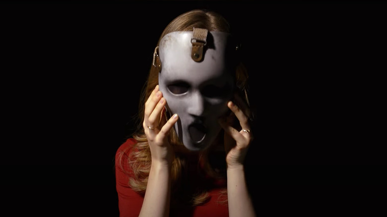 The unlicensed, pseudo-Ghostface mask used on Scream: The Series