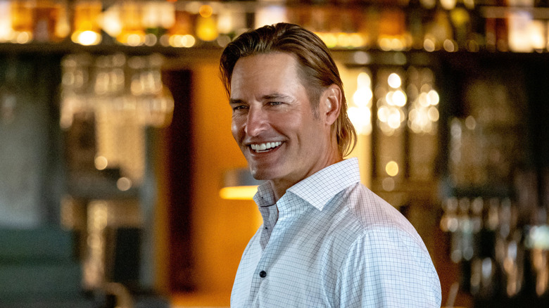 Josh Holloway's Roarke Morris smiling on Yellowstone