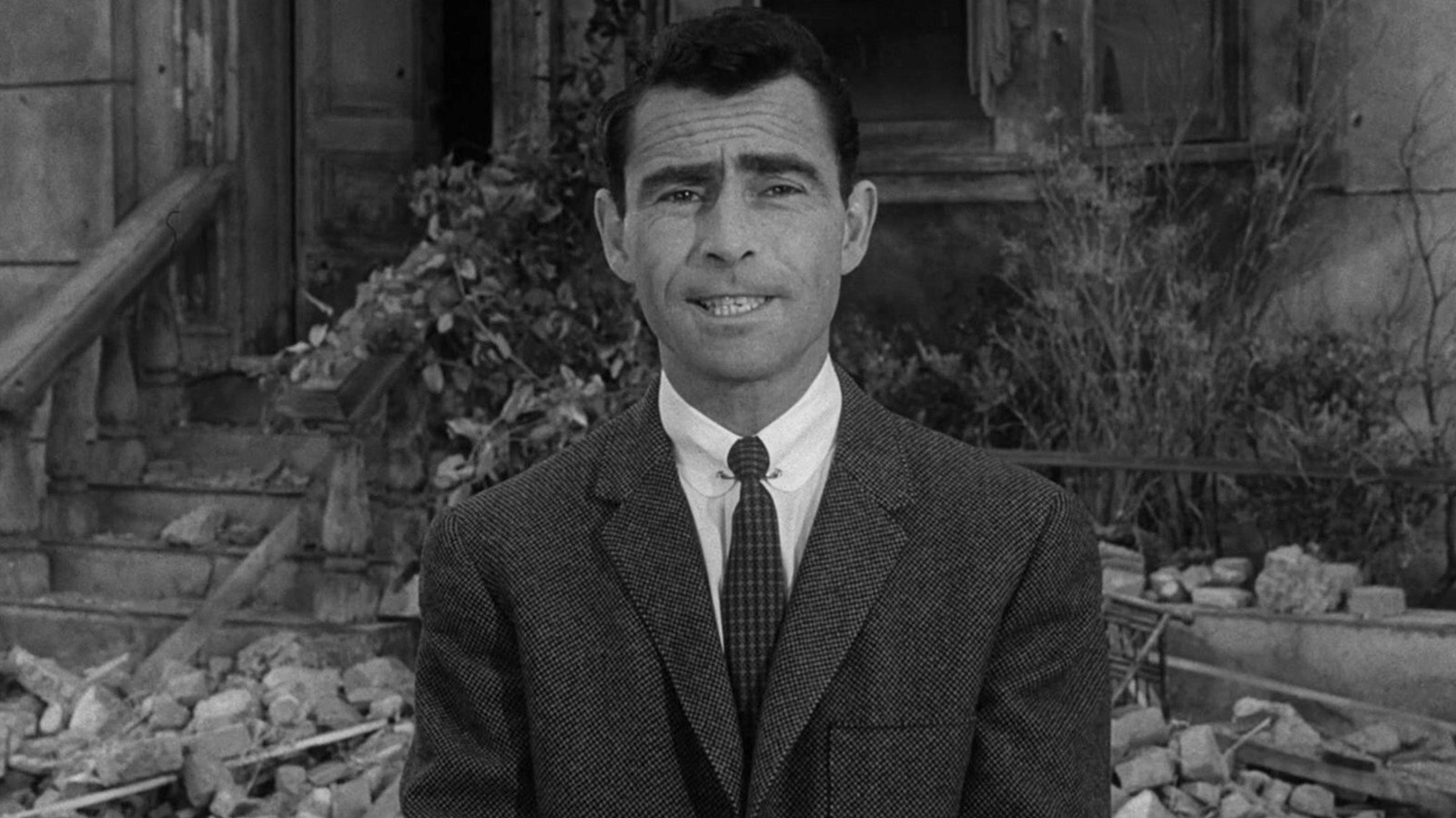 10 Scariest Episodes Of The Twilight Zone, Ranked