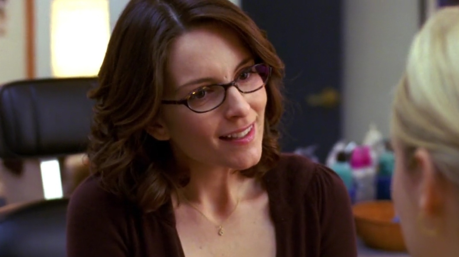 10 Sitcom Pilots That Become Better On A Rewatch