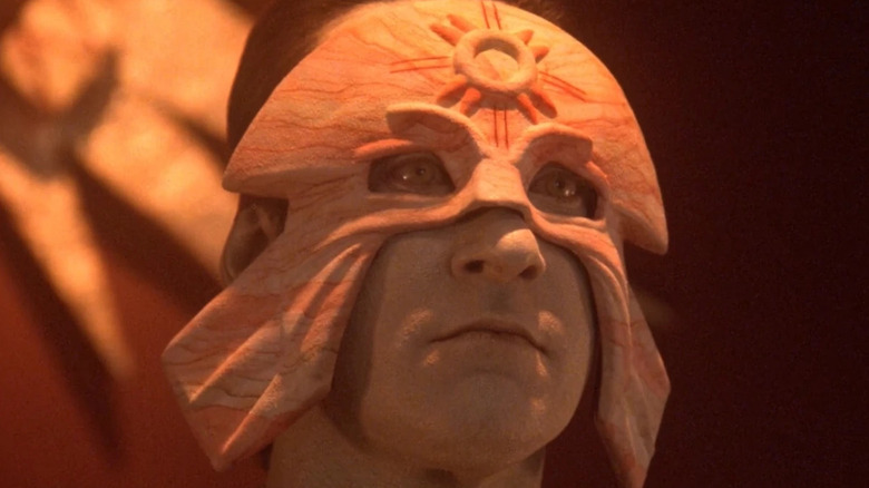 Data (Brent Spiner) wears a strange mask in Star Trek: The Next Generation
