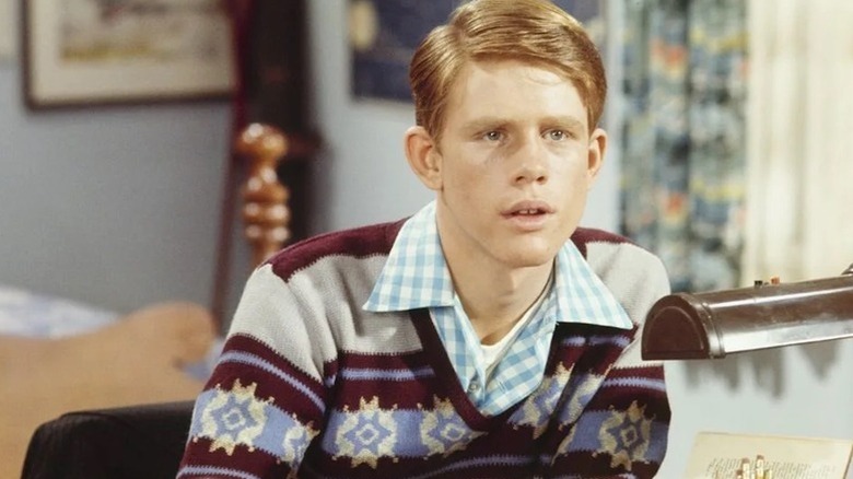 Richie Cunningham (Ron Howard) studies on Happy Days
