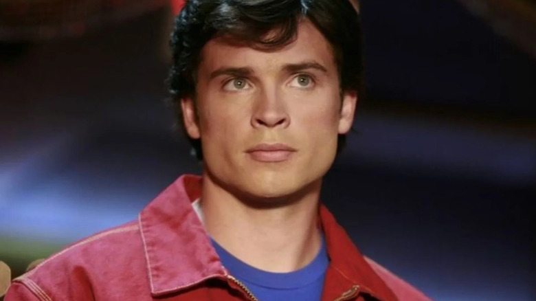 Clark Kent wearing red and blue in Smallville