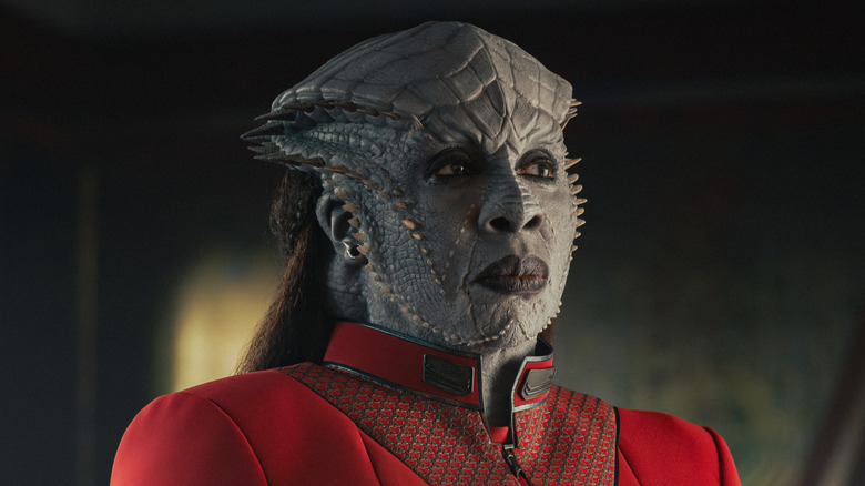 Gina Yashere as Lura on Starfleet Academy.