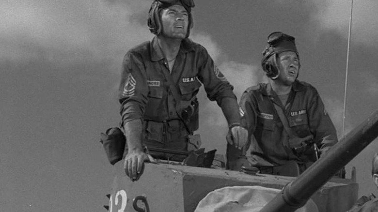 William Connors (Ron Foster) and Michael McCluskey (Randy Boone) peer from their tank in The Twilight Zone (1959)