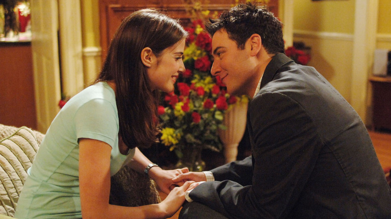 Robin Scherbatsky (Cobie Smulders) and Ted Mosby (Josh Radnor) in How I Met Your Mother