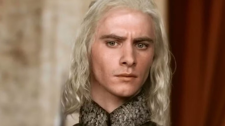 Viserys Targaryen (Harry Lloyd) looking concerned in Game of Thrones