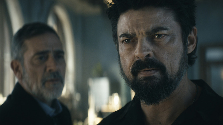 Joe (Jeffrey Dean Morgan) behind Billy Butcher (Karl Urban) on The Boys