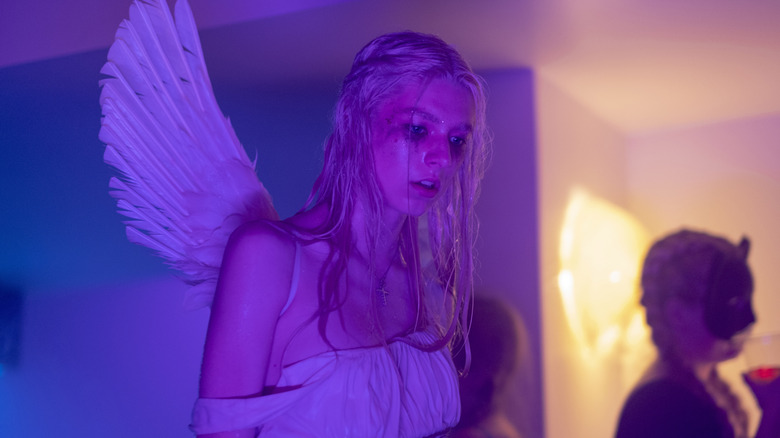 Hunter Schafer as Jules, in costume as Juliet in Euphoria.