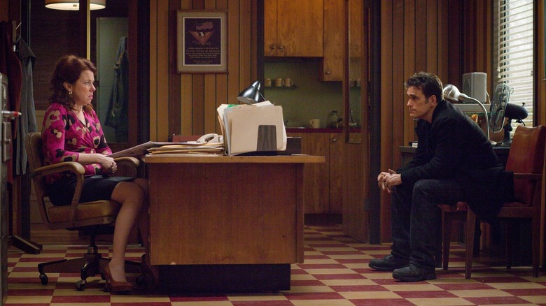 Matt Dillon as Ethan Burke talking to Siobhan Fallon Hogan as Arlene Moran in Wayward Pines