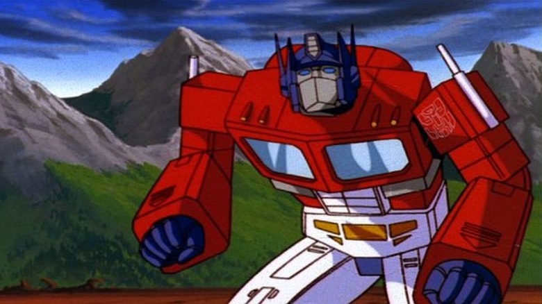 Optimus Prime prepares for battle in The Transformers