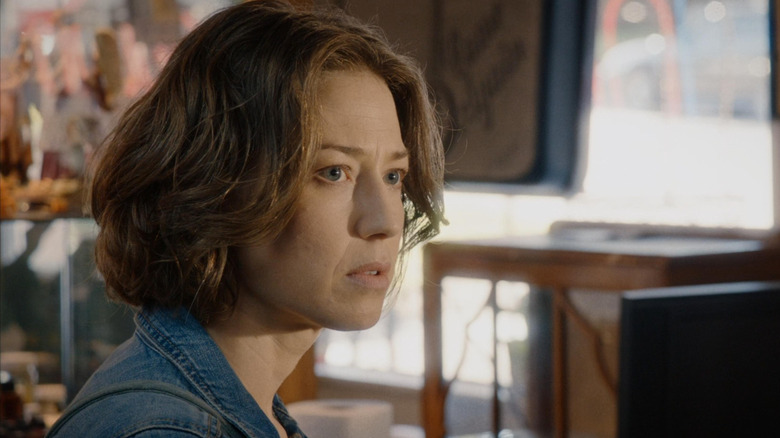 Carrie Coon as Nora looking worried in The Leftovers