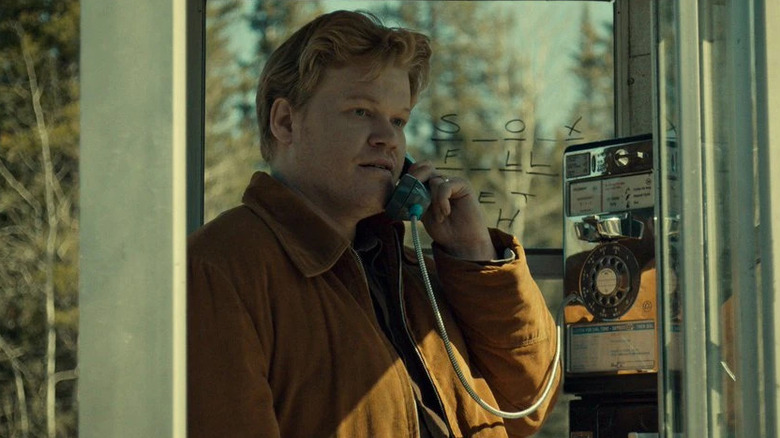 Jesse Plemons as Ed using a phone booth in Fargo