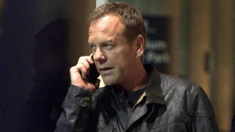 Kiefer Sutherland as Jack Bauer talking on cell phone in 24