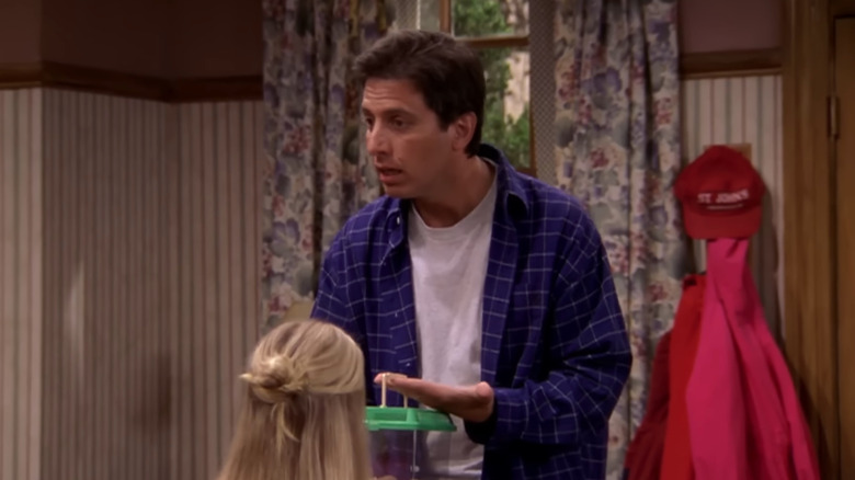 Ray Romano as Ray Barone looks surprised on Everybody Loves Raymond
