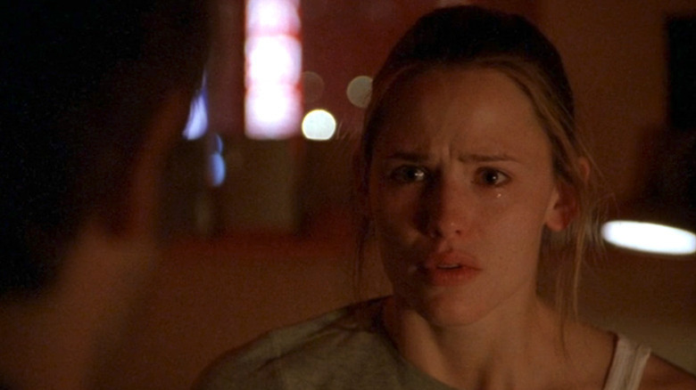 Sydney takes in some heartbreaking information in "Alias"
