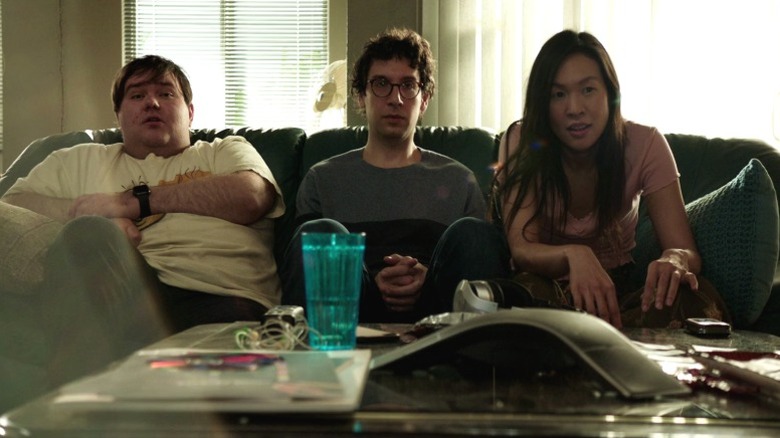 Harrison, Jack, and Violet sitting on the couch on As We See It S1E3