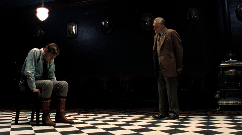 William Hale (Robert De Niro) yells at Ernest Burkhart (Leonardo DiCaprio) in Killers of the Flower Moon