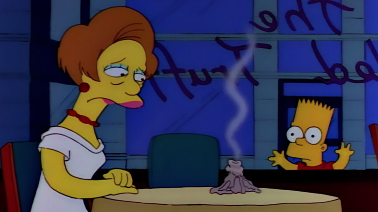 Bart watches Mrs. Krabapple cry in "Bart the Lover"