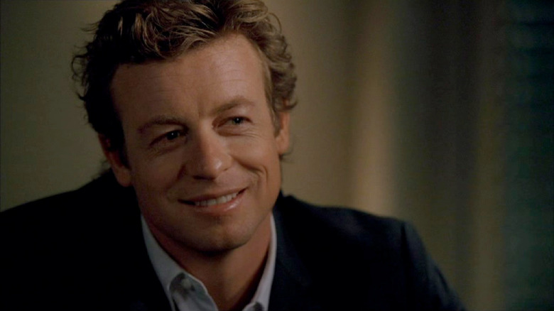 Simon Baker as Patrick Janes smiles on The Mentalist
