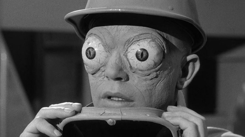 Reese Fowler (Warren Oates) is mutated in The Outer Limits episode The Mutant