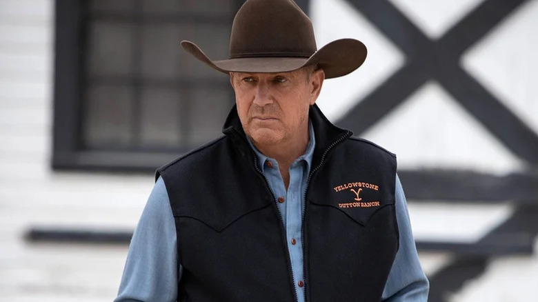 Kevin Costner's John Dutton wearing a cowboy hat on Yellowstone