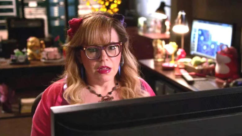 Kirsten Vangsness' Penelope Garcia working on a computer on Criminal Minds