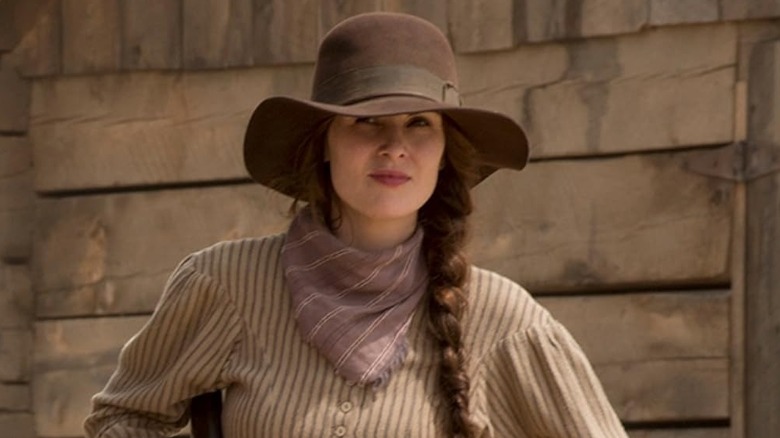 Michelle Dockery as Alice standing outside in "Godless."