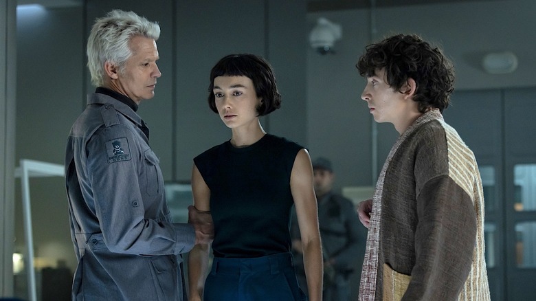 Kirsh, Wendy and Boy Kavalier in Alien: Earth