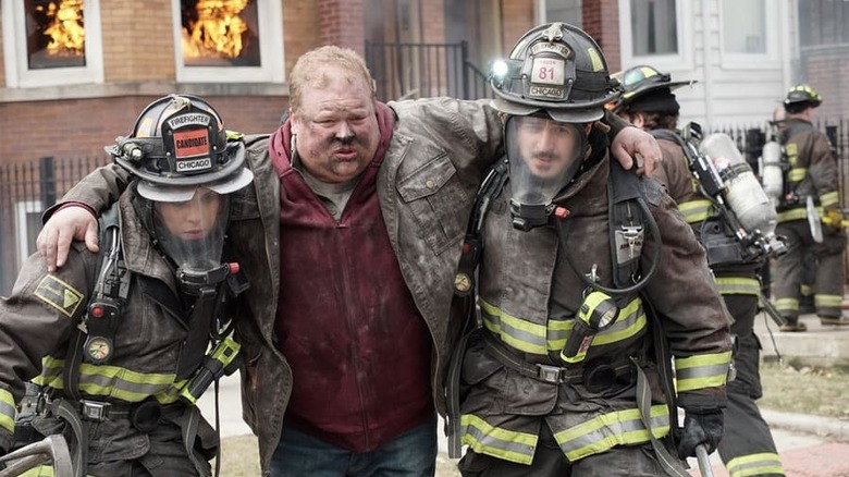 Monica Raymund as Dawson and Yuri Sadarov as Otis in Chicago Fire