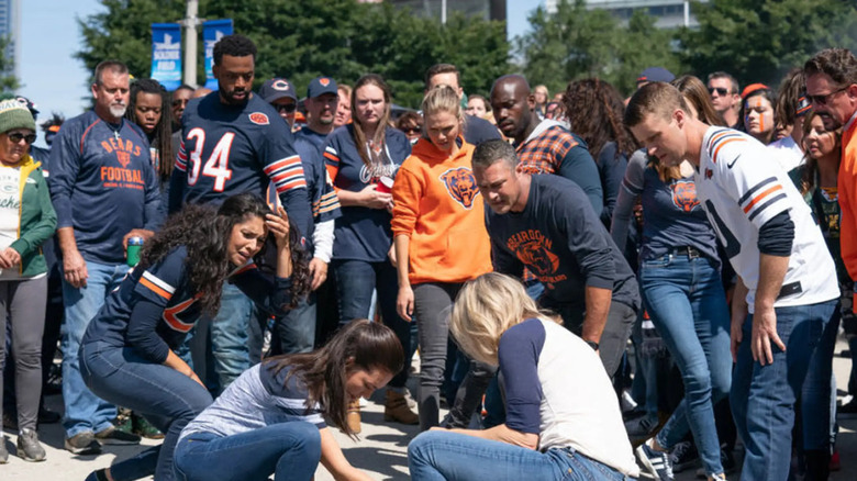 Miranda Rae Mayo as Stella Kidd, LaRoyce Hawkins as Officer Kevin Atwater, Torrey DeVitto as Dr. Natalie Manning, Tracy Spiridakos as Det. Hailey Upton, Kara Killmer as Sylvie Brett, Taylor Kinney as Lt. Kelly Selly Severide, Jesse Spencer as Matthew Casey in Chicago Fire