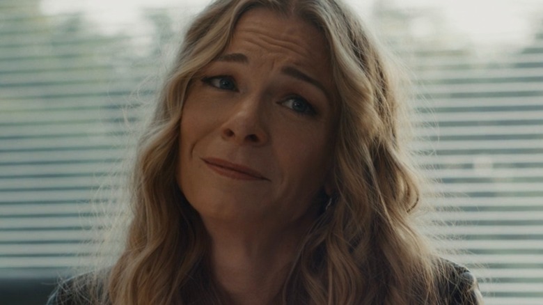 Dixie Bennings on "9-1-1: Nashville"