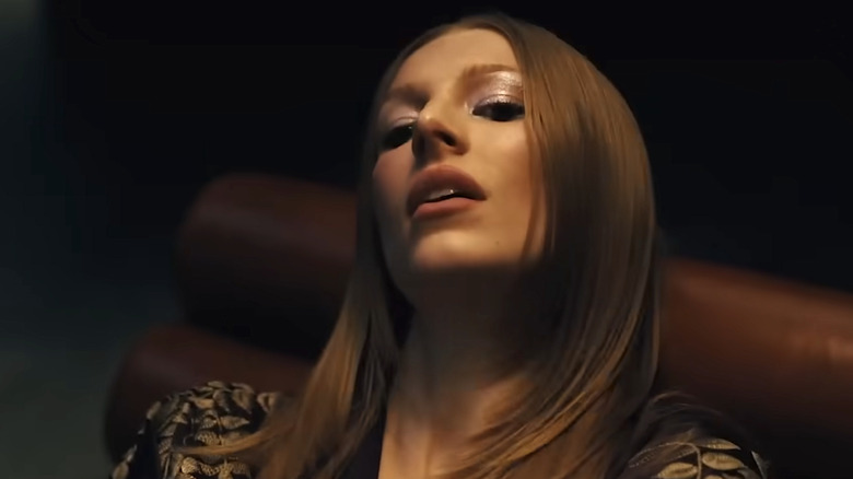Hunter Schafer as Jules in "Euphoria"
