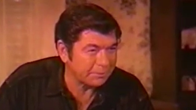 Claude Akins in "Nashville 99"
