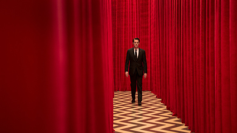 Special Agent Dale Cooper walking in the Red Room in Twin Peaks
