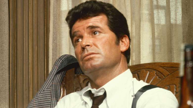 Jim Rockford starring into space in The Rockford Files (1977).