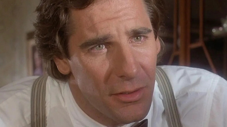 Scott Bakula as Sam Beckett looks worried in Quantum Leap