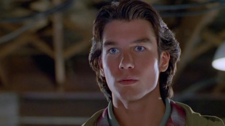 Jerry O'Connell as Quinn Mallory looks serious in Sliders