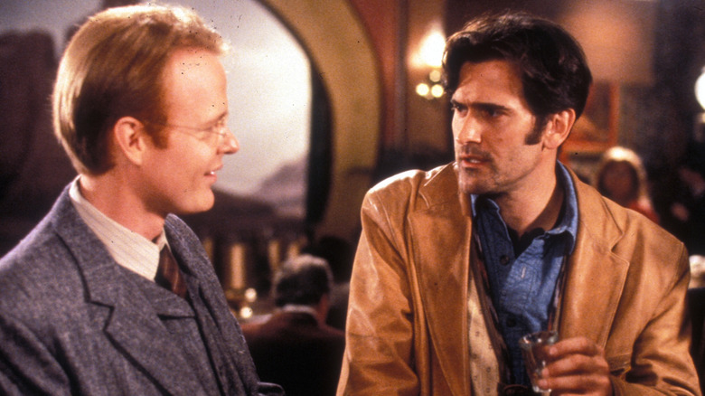 Bruce Campbell as Brisco County, Jr. talking with Socrates Poole (Christian Clemenson) in The Adventures of Brisco County, Jr.